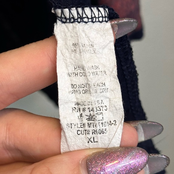 ❤️❤️ Distressed & Flowy US Flag Tank Top - Picture 5 of 5